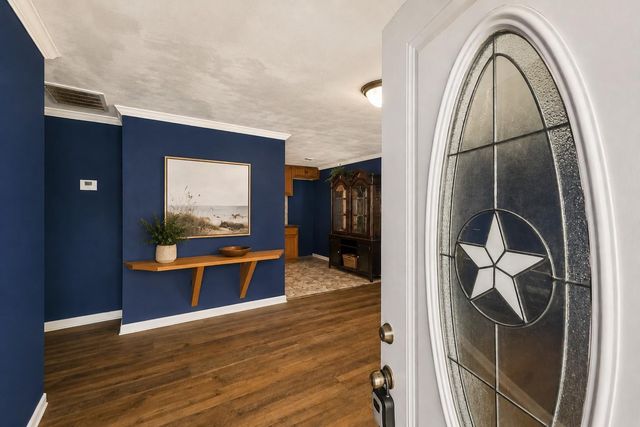 9414 Ashville Drive, Houston, TX 77051