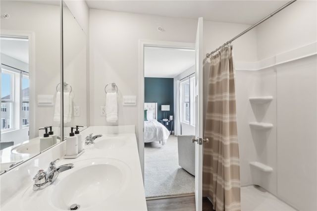 501 Cherry Tree Dr, Twp Of But Sw, PA 16001