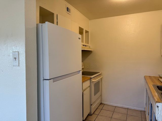 2800 Cerrillos Rd. 169, Santa Fe, NM 87507