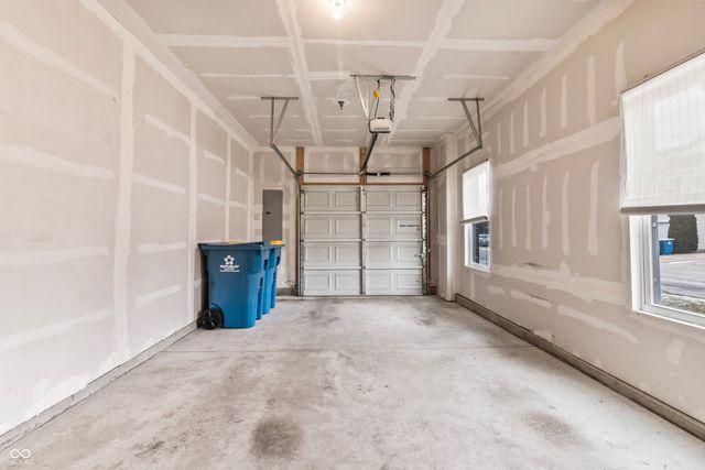 12035 Zircon Lane 1200, Fishers, IN 46038