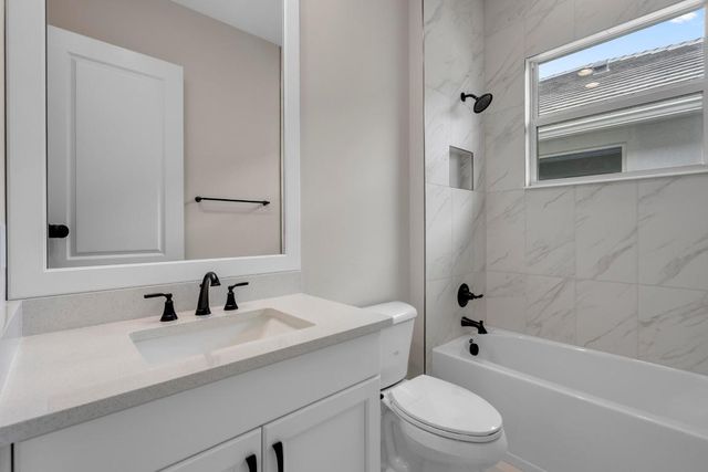 4237 Lucaya Pointe Way, Vero Beach, FL 32967