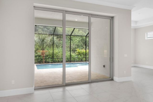 4237 Lucaya Pointe Way, Vero Beach, FL 32967