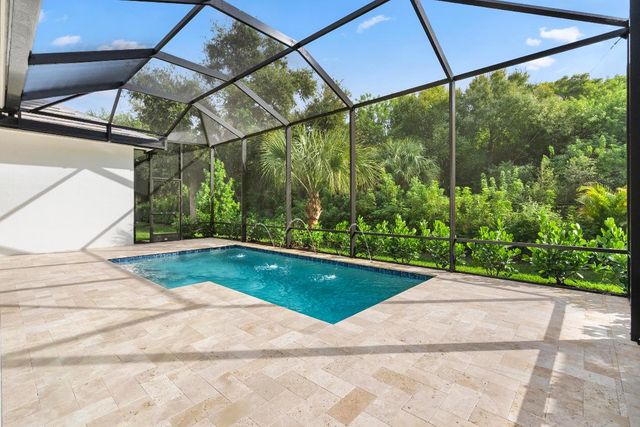 4237 Lucaya Pointe Way, Vero Beach, FL 32967