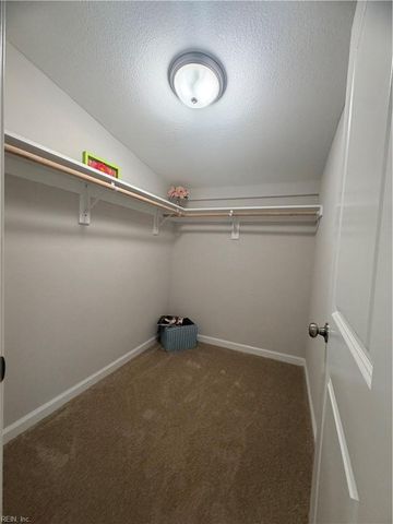1617 Bill ST, Norfolk, VA 23518