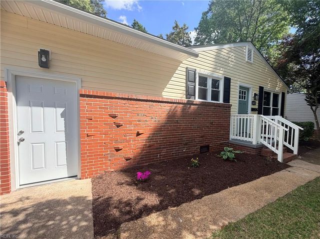 1617 Bill ST, Norfolk, VA 23518