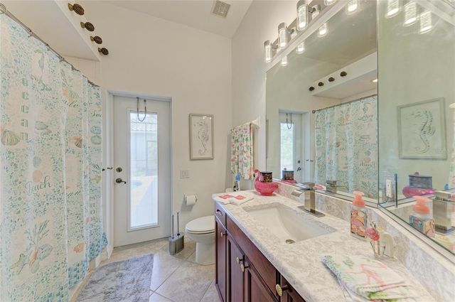 1920 COCONUT PALM CIRCLE, North Port, FL 34288