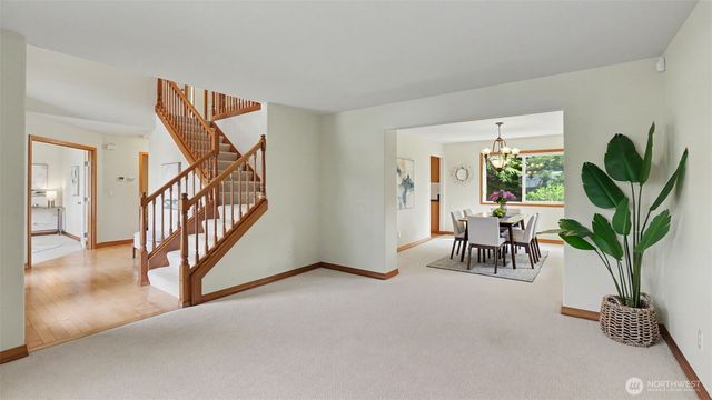 324 Quincy Avenue NE, Renton, WA 98059