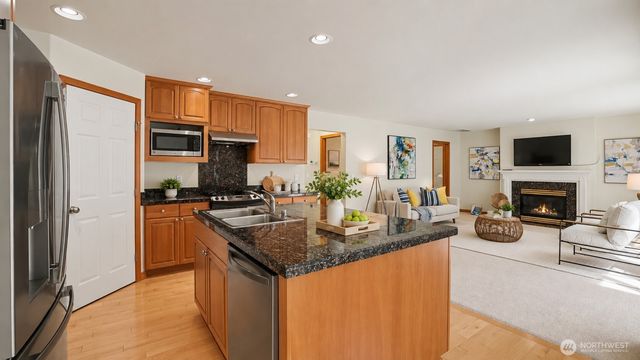 324 Quincy Avenue NE, Renton, WA 98059
