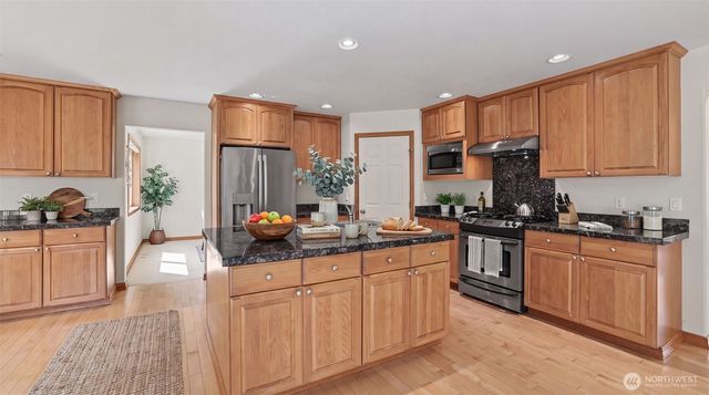 324 Quincy Avenue NE, Renton, WA 98059