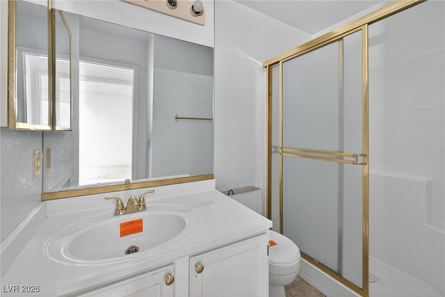 2430 Old Forge Lane 102, Las Vegas, NV 89121