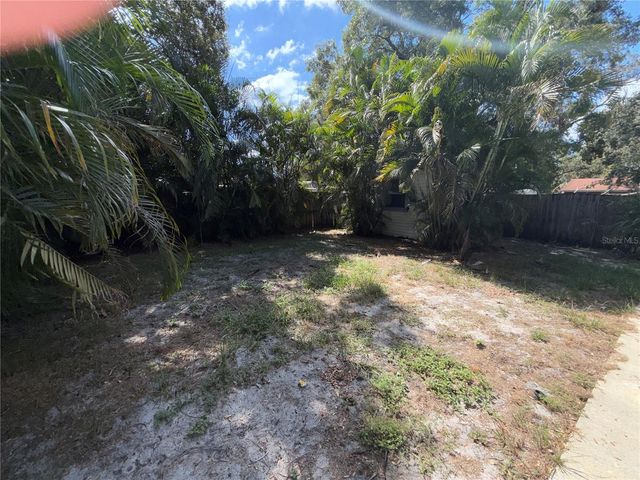 3110 W PRICE AVENUE, Tampa, FL 33611