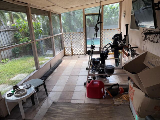 3110 W PRICE AVENUE, Tampa, FL 33611