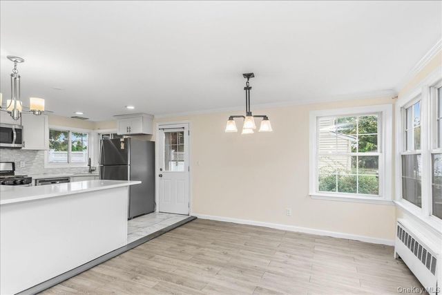 30 Jay Street, Hicksville, NY 11801
