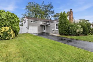 30 Jay Street, Hicksville, NY 11801