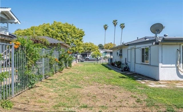 6205 N Hanlin, Azusa, CA 91702
