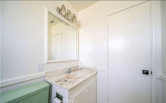 6205 N Hanlin, Azusa, CA 91702