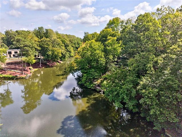 17 Whittakers Mill RD, Williamsburg, VA 23185