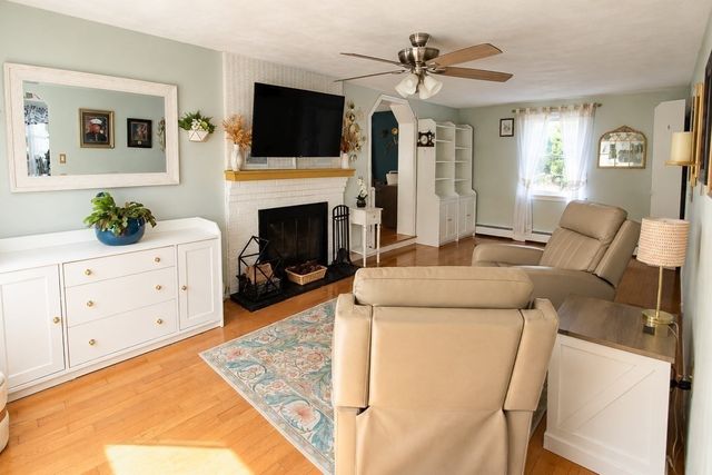 46 Sherwood Drive, Haverhill, MA 01835