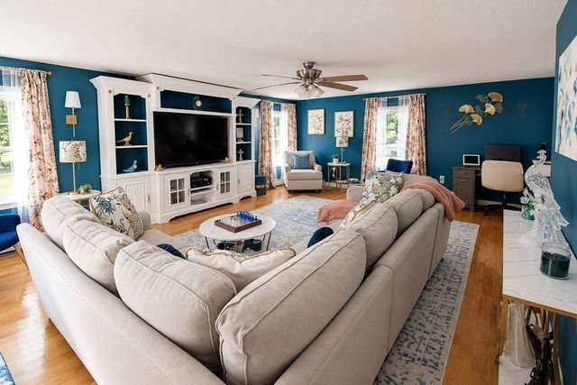 46 Sherwood Drive, Haverhill, MA 01835