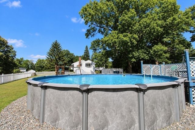 46 Sherwood Drive, Haverhill, MA 01835
