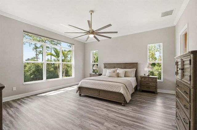4590 SW ARDSLEY Drive, Stuart, FL 34997