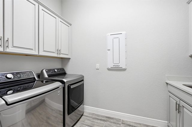 4590 SW ARDSLEY Drive, Stuart, FL 34997