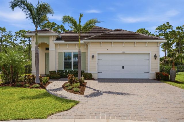 4590 SW ARDSLEY Drive, Stuart, FL 34997