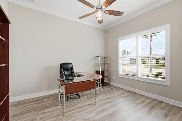 4590 SW ARDSLEY Drive, Stuart, FL 34997