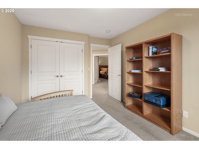 8995 Sw 176TH Ave, Beaverton, OR 97007