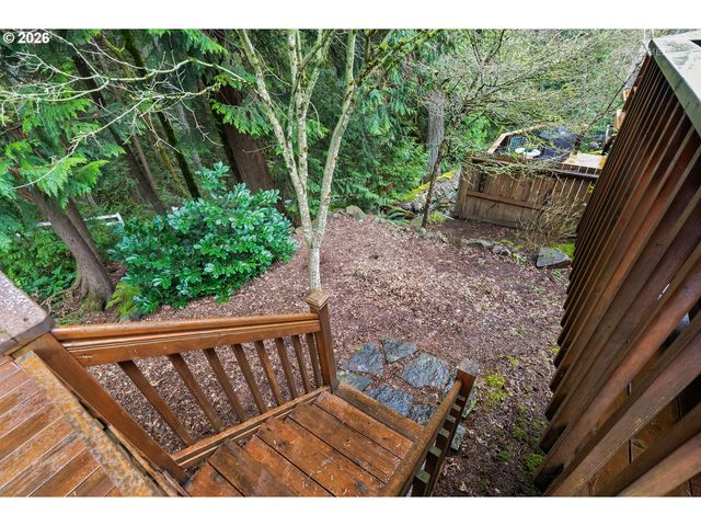 8995 Sw 176TH Ave, Beaverton, OR 97007