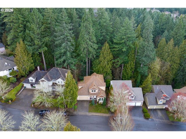 8995 Sw 176TH Ave, Beaverton, OR 97007
