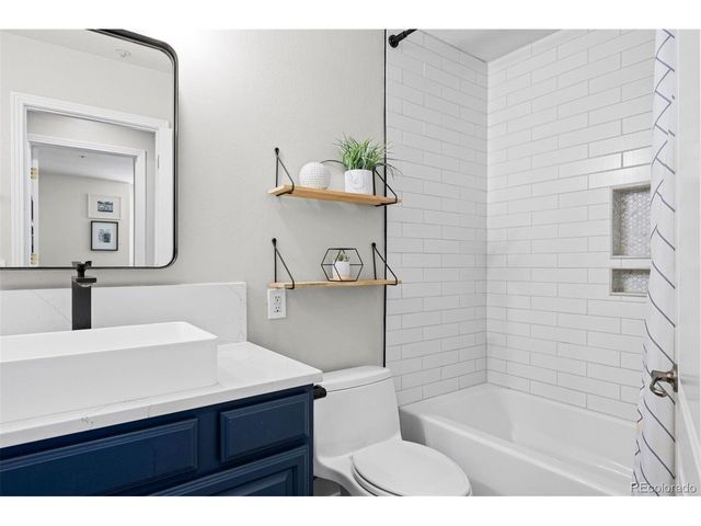 430 Lorraway Dr, Castle Rock, CO 80108