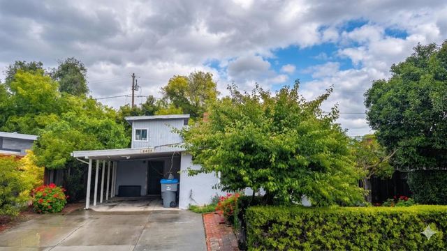 2408 Laura Lane, Mountain View, CA 94043
