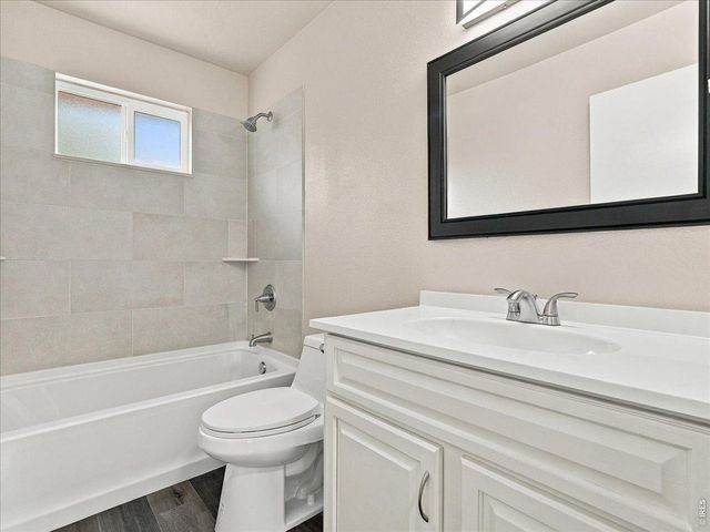 910 Dogwood Ave, Fort Lupton, CO 80621