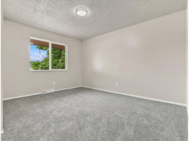 910 Dogwood Ave, Fort Lupton, CO 80621