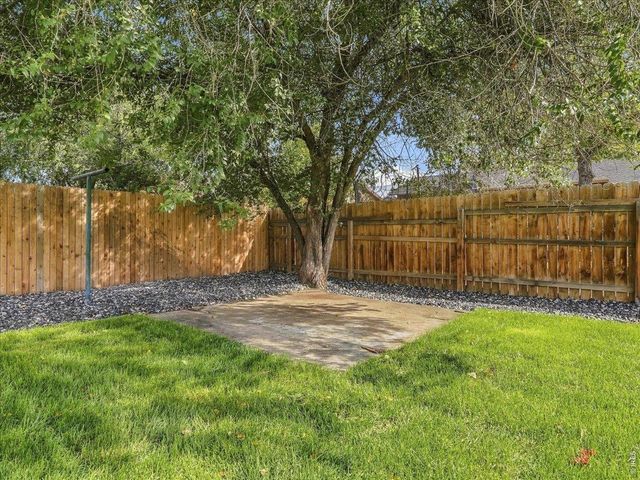910 Dogwood Ave, Fort Lupton, CO 80621