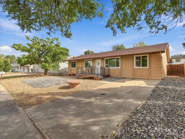 910 Dogwood Ave, Fort Lupton, CO 80621
