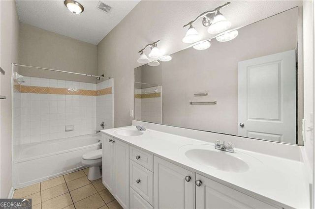 2015 Barrett Lakes Boulevard NW 415, Kennesaw, GA 30144