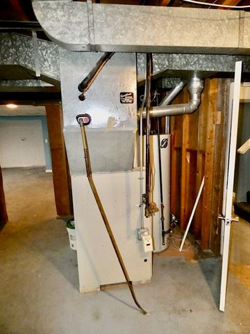 16017 Carol Avenue, Harvey, IL 60426