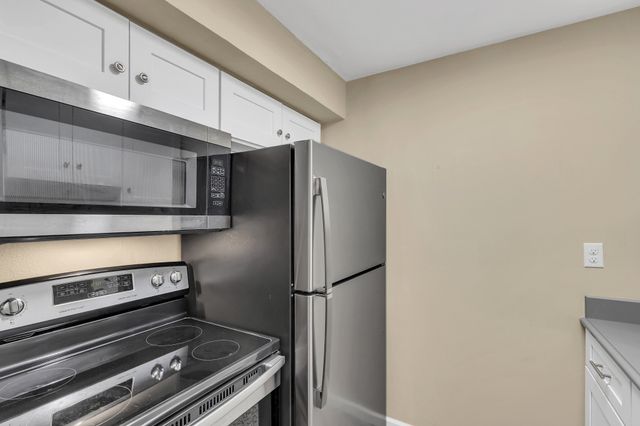 3415 West End Ave Apt 801B, Nashville, TN 37203