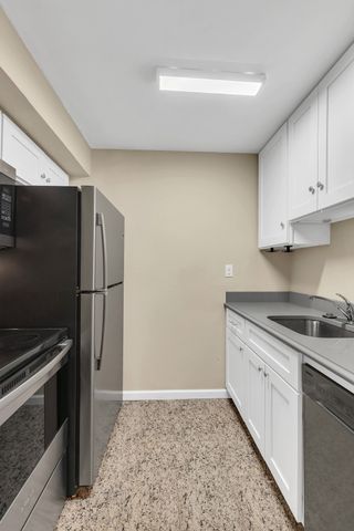 3415 West End Ave Apt 801B, Nashville, TN 37203