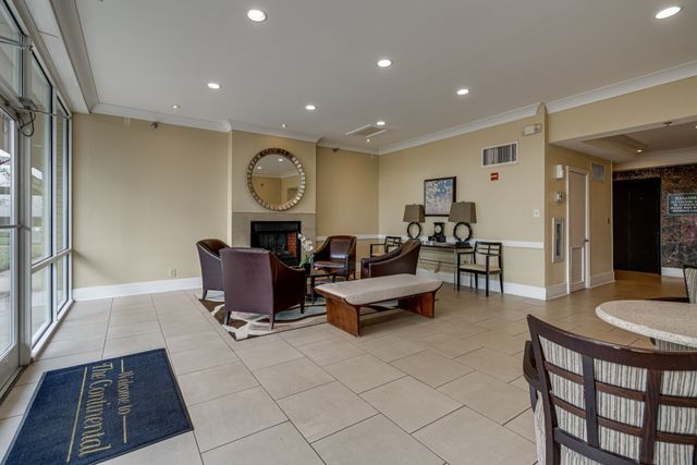 3415 West End Ave Apt 801B, Nashville, TN 37203