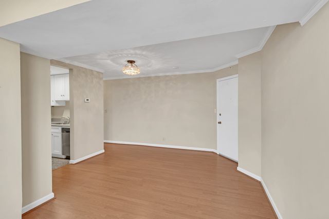 3415 West End Ave Apt 801B, Nashville, TN 37203