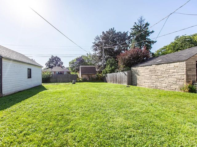 5512 37th AVENUE, Kenosha, WI 53144