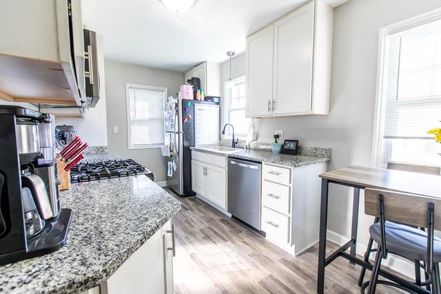 5512 37th AVENUE, Kenosha, WI 53144