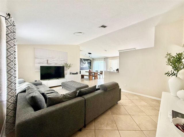 12207 COTORRO AVENUE, North Port, FL 34287