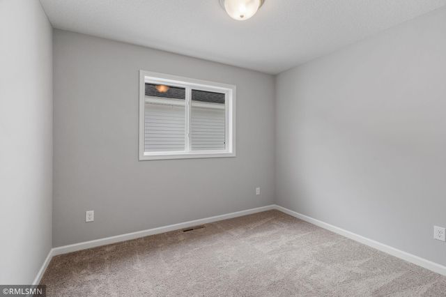 2621 Ivan Avenue NE, Saint Michael, MN 55376