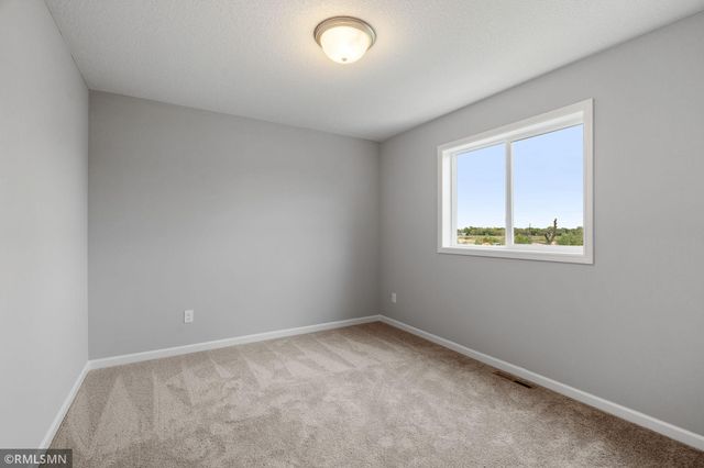 2621 Ivan Avenue NE, Saint Michael, MN 55376