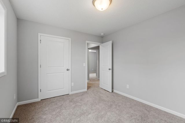 2621 Ivan Avenue NE, Saint Michael, MN 55376