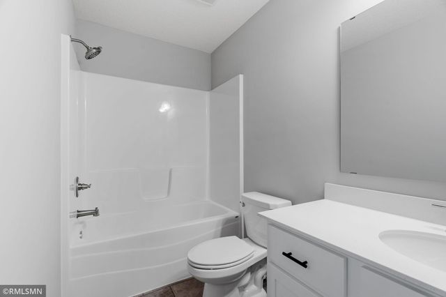 2621 Ivan Avenue NE, Saint Michael, MN 55376